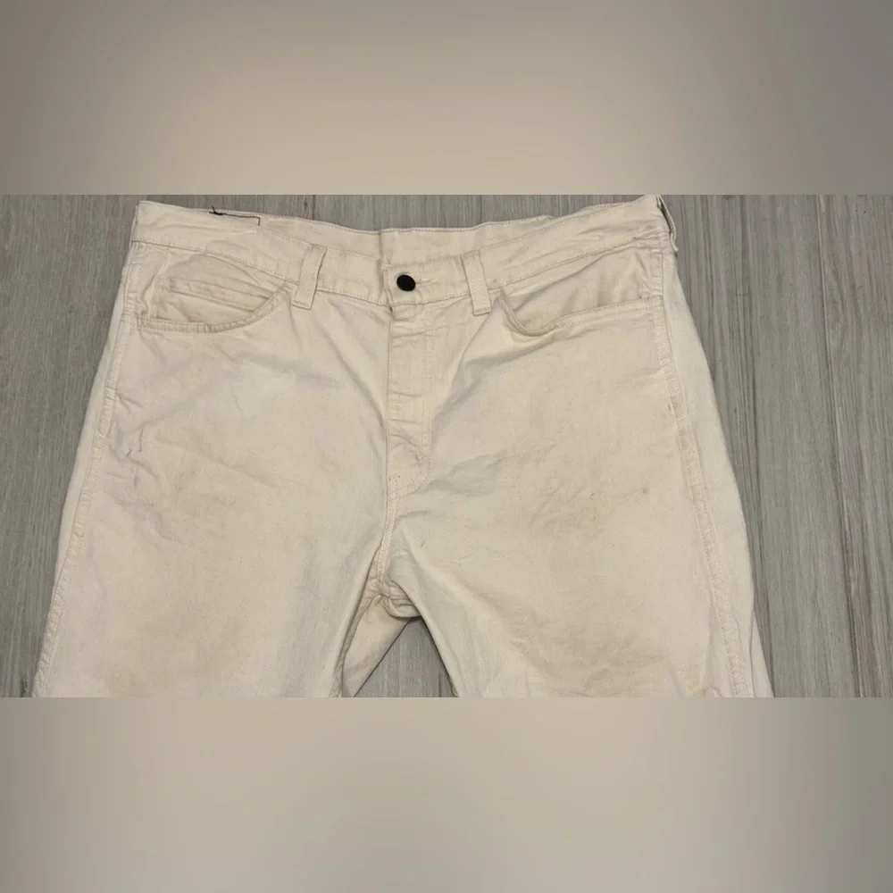 Levis relaxed fit